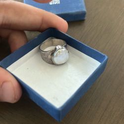 Silver Pearl Ring 