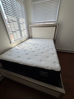 QUEEN BEDSET