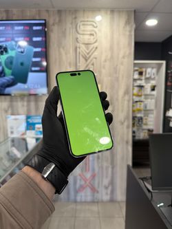 🔧 iPhone 14 Pro pantalla verde defectuosa – reparamos el mismo día – Smart Fix