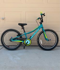 SPECIALIZED RIPROCK “16 BMX BIKE