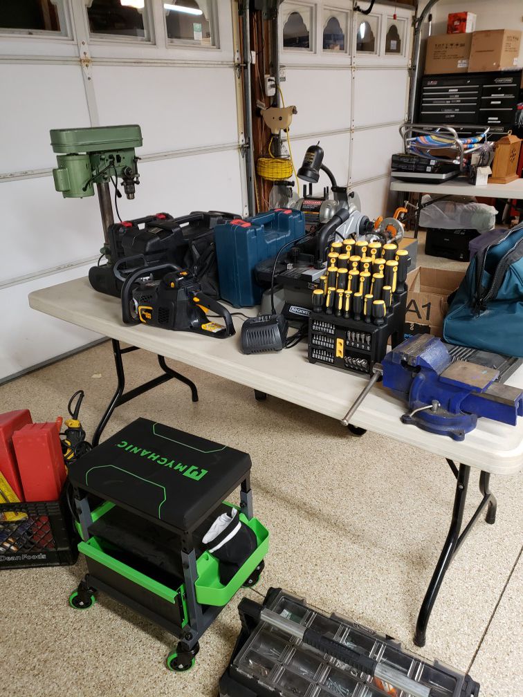 Tools power tools chainsaw sander sawzaw grinder
