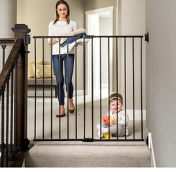 Regalo Baby Gate 24”-40.5”