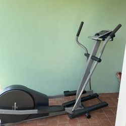 Nordic Track Elliptical 