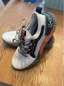 Under Armour HOVR Phantom 3  Day of the Dead size 10.5