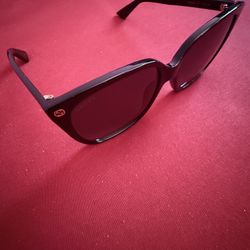 GUCCI Women's SUNGLASSES GG0022S