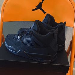 Jordan 4 Black Cat 6.5y