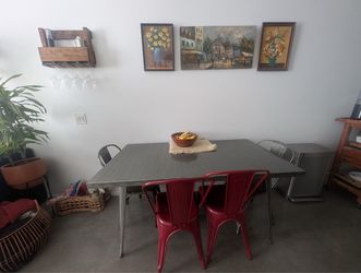 Kitchen Table and Chairs
