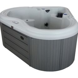 D’Amour MS Nordic Hot Tub 