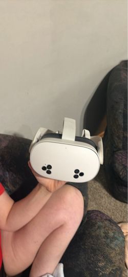 Meta Quest 3 VR Headset