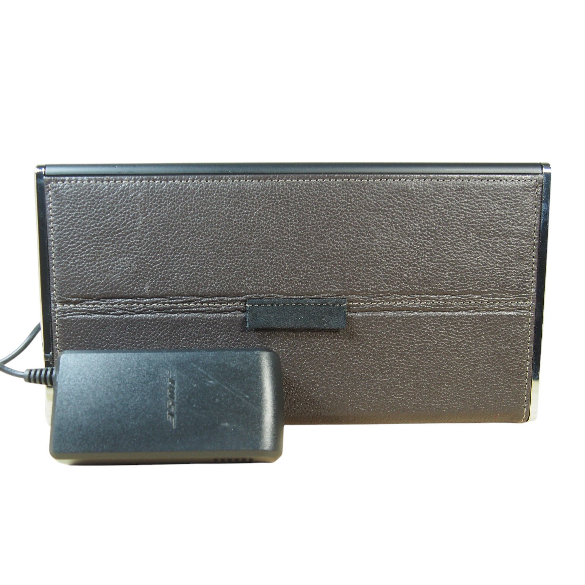 Bose SoundLink Wireless Mobile Speaker - Brown Leather (404600) Fully Tested EUC with Power Adapter  FULLY TESTED FULLY WORKS! SHIPS FAST!! Check out 