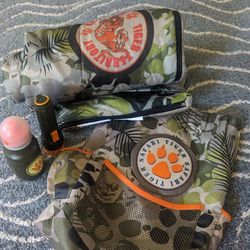 Kids Safari Backpack With Matching Backpack And Water Bottle And Flashlight