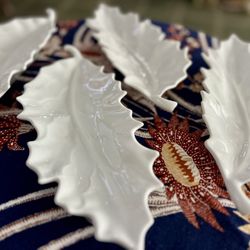 Set of 4 Leaf-Shaped Limoges Serving Dishes – Elegant French Porcelain