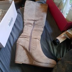 Brand New Boots Size 7.5
