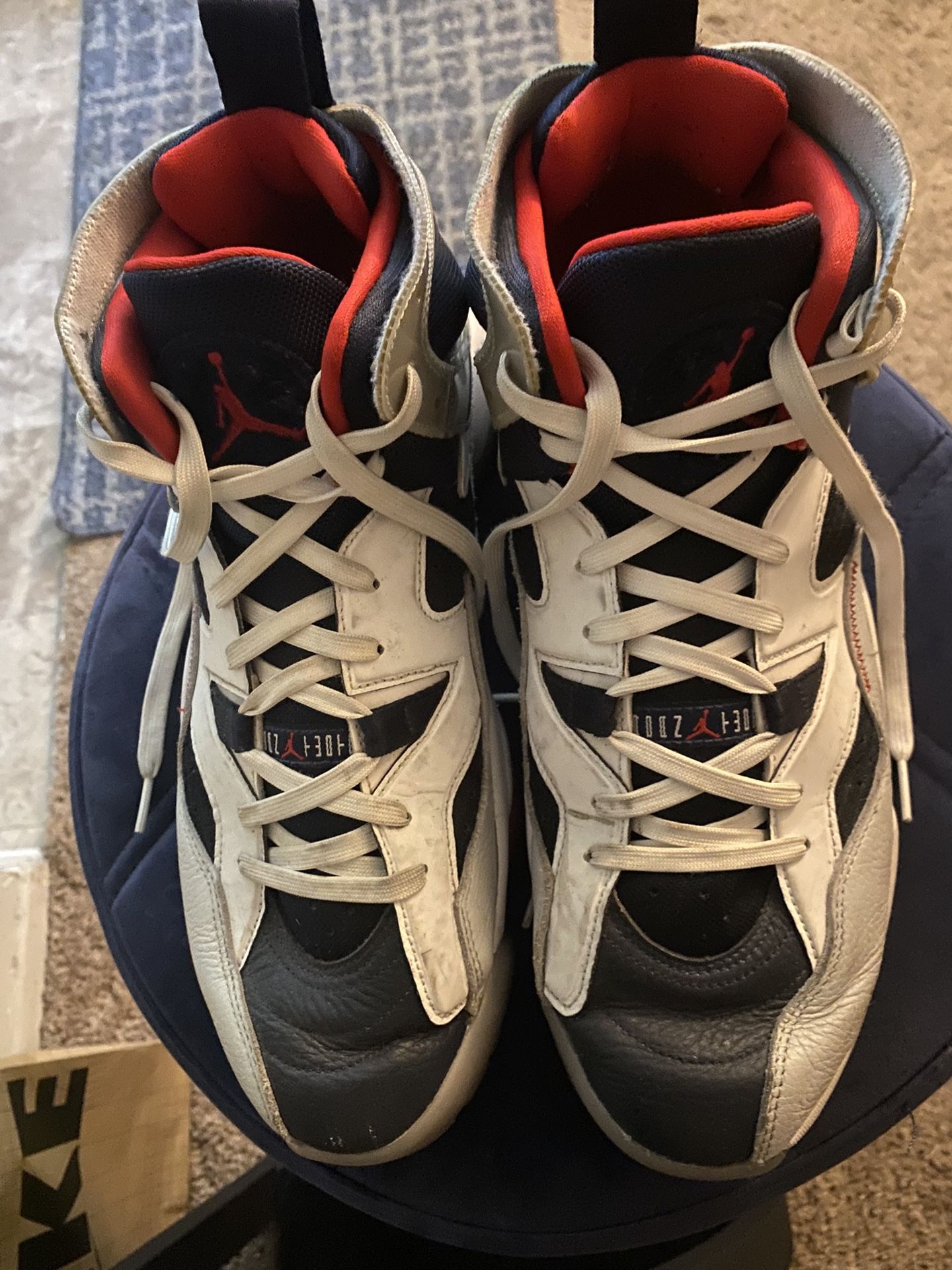 Jordan Jump man Two Trey Size Men’s 11
