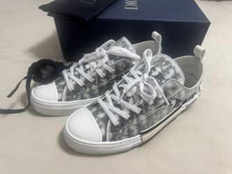 Dior B23 (T44) Size 11