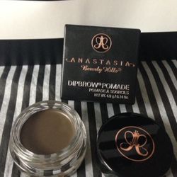 Best Seller💕ANASTASIA Beverly Hills Pomade®️💕New & 💯 Authentic!!!    