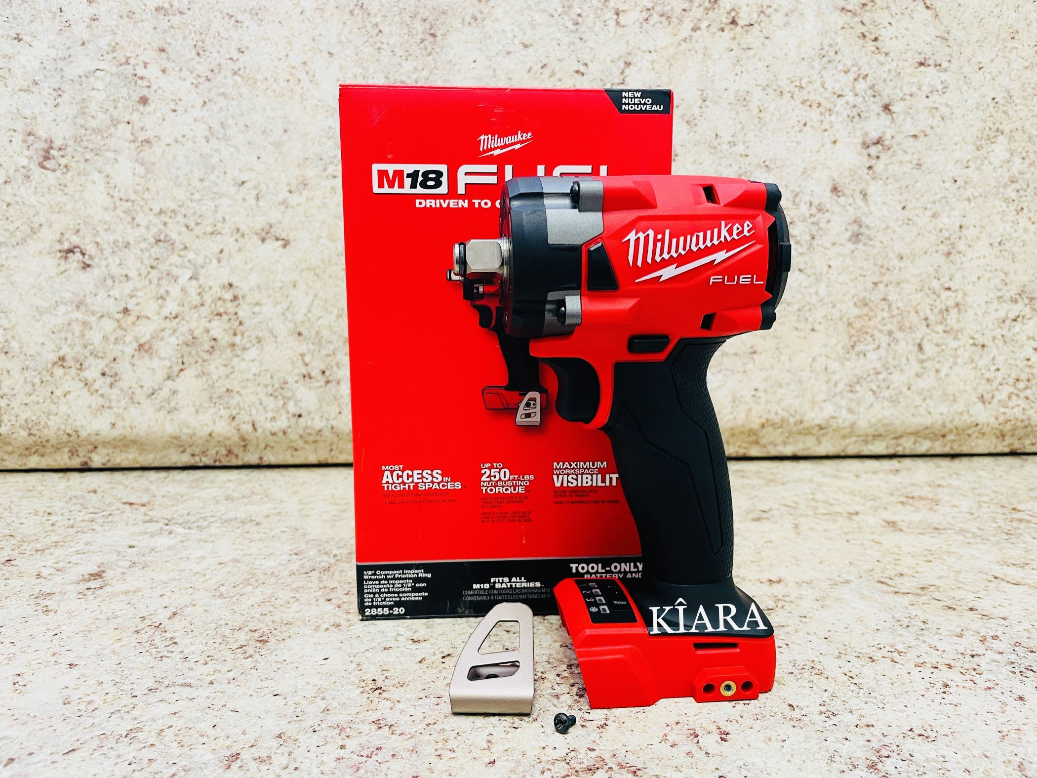 MILWAUKEE M18 Fuel Impact 1/2” Impact Wrench