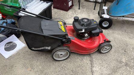 FREE: Multiple Items (Couch, Lawnmower, Etc)