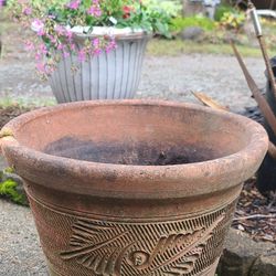 Large Vintage Terra Cotta Flower Pot With Design 
