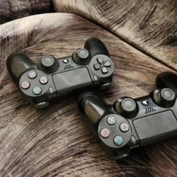 Sony PS4 OEM  Official  Controllers "In Good Working Condition "