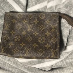 Louis Vuitton Monogram Clutch