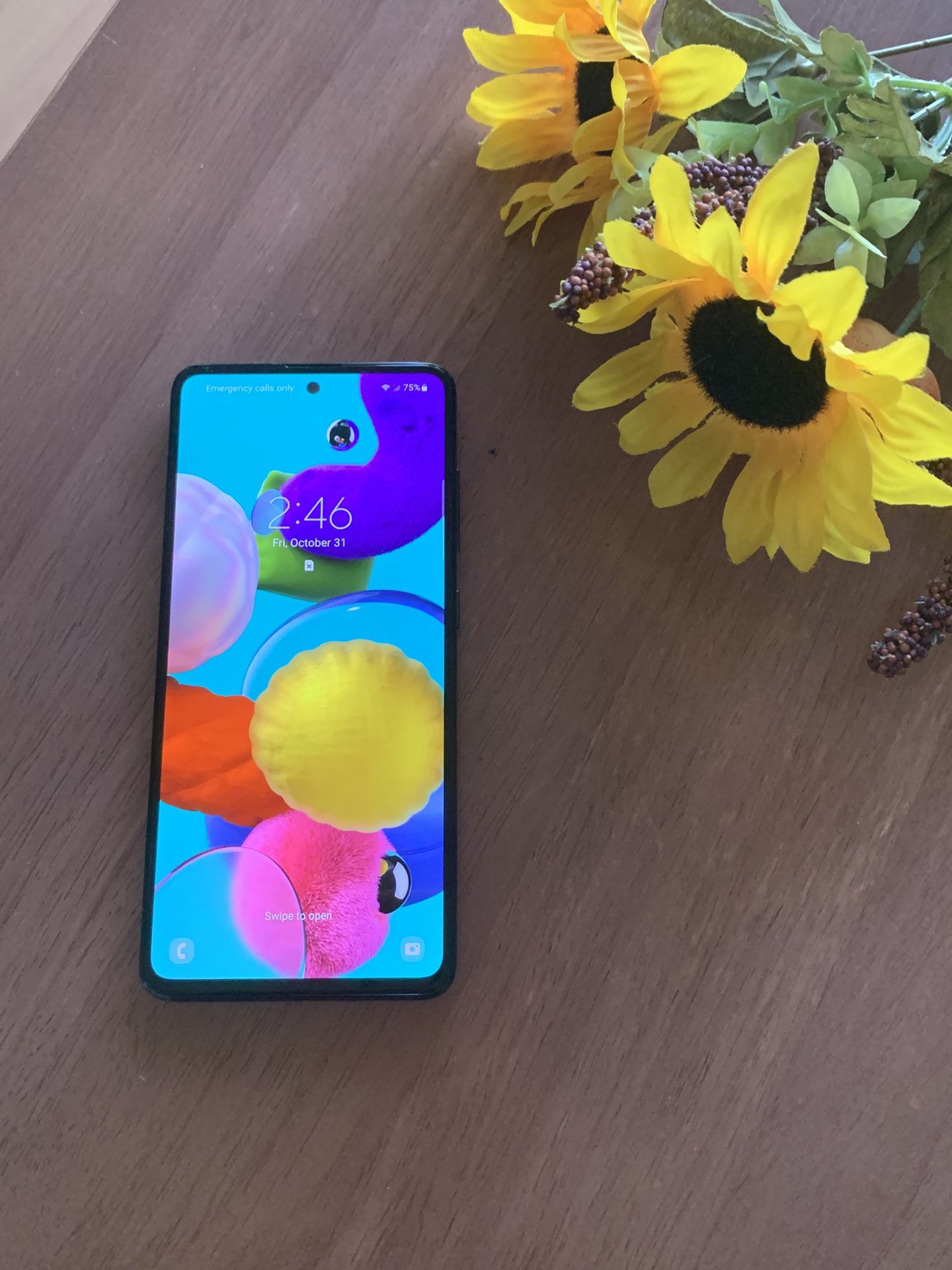 Samsung Galaxy A51 ( Unlocked) 128gb Great Condition Gray Color