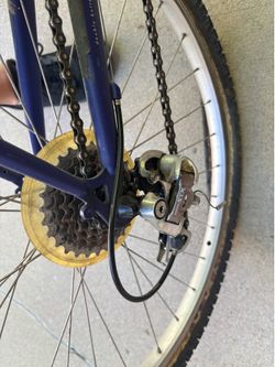Vintage Specialized Rockhopper Mountain Bike