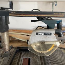 RYOBI SAW