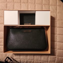 Michael Kors Cross Body Purse