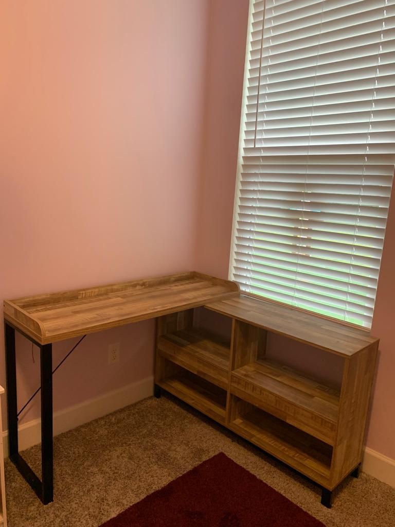 Corner  Office Desk - Great Condition Must Go  Chair Free