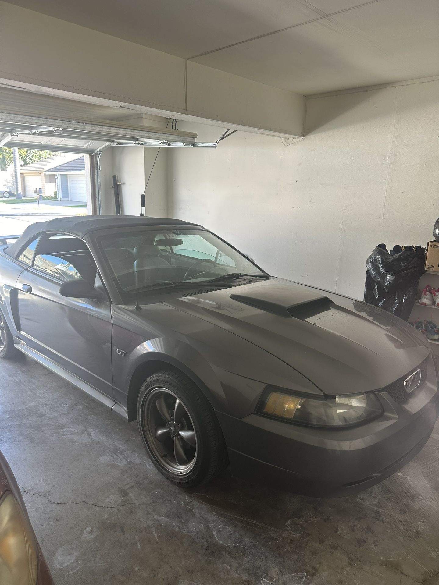 2003 Ford Mustang