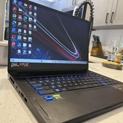 Laptop - MSI - GS66 15.6” Gaming 