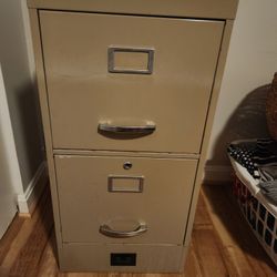 Metal File Cabinet 
