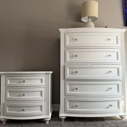 Girls Bedroom Set  Twin Bed ,Nightstand, Dresser
