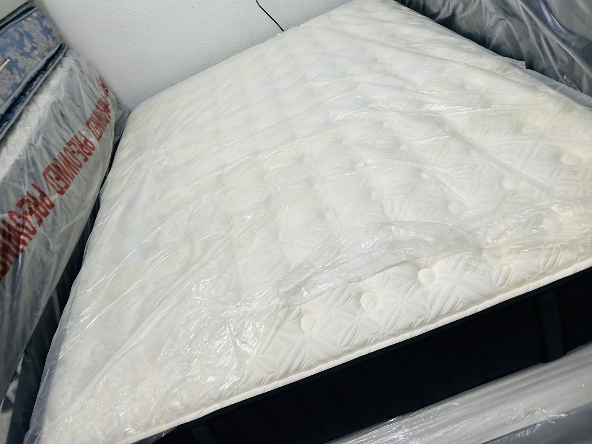 Queen Size Set