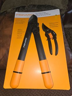 Fiskars Lopper & Pruner Set New