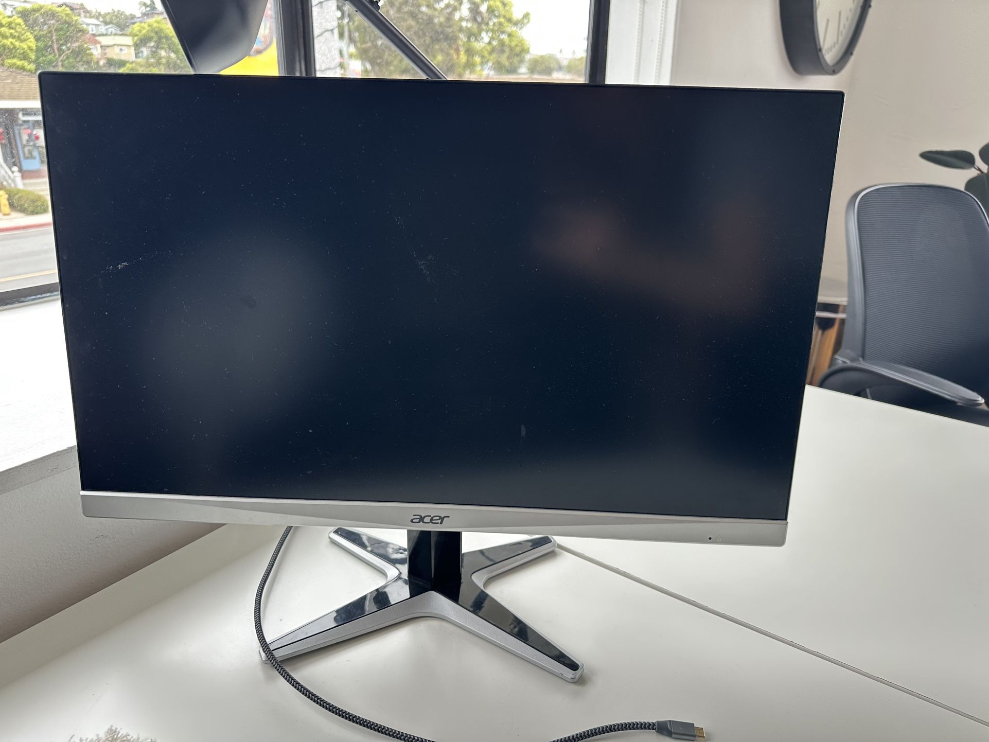 25in Acer Monitor