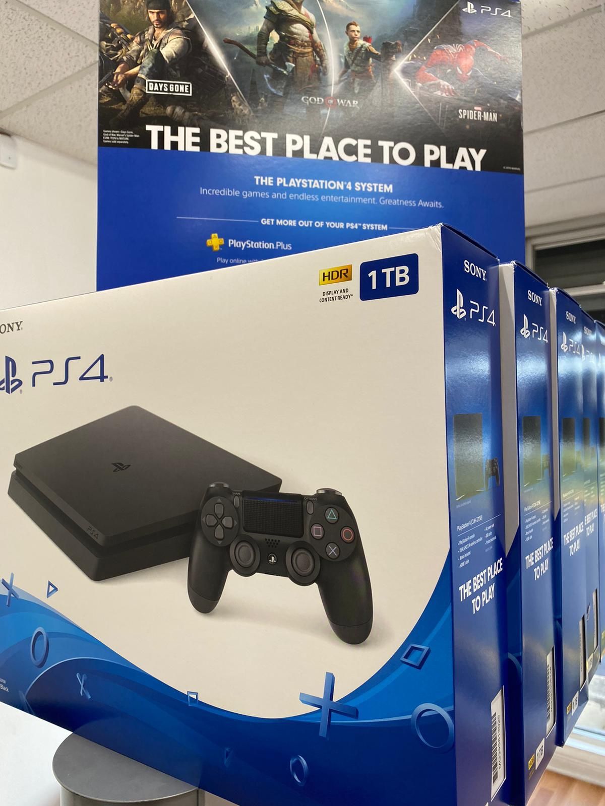 Play station Video games & Consoles