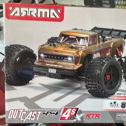 Arma Outcast 4s In Mint Condition 