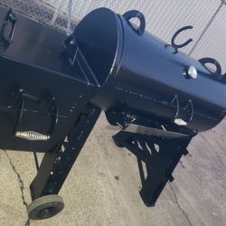 TEXAS MADE BAR B QUE PIT