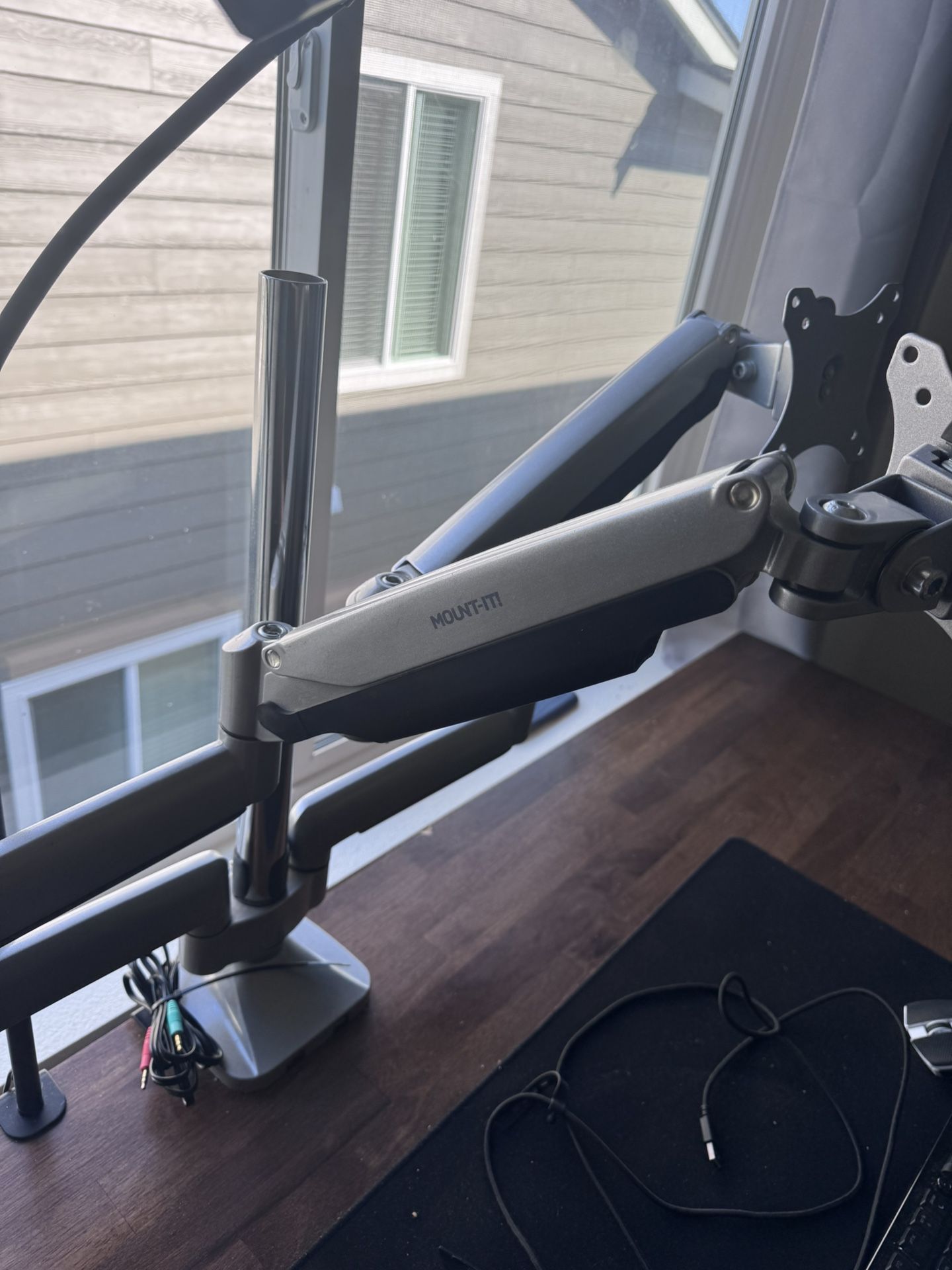 Mount It Dual Monitor Mount