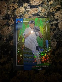 Max Fried Topps Finest gold mini diamond Refractor /50 Baseball Card