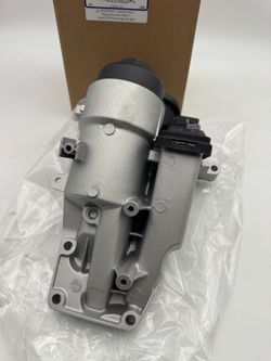 Oil Filter Housing URO for Volvo C30 C70 S40 S60 V50 V60 XC60 XC70  (contact info removed)5