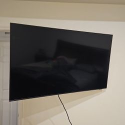 55 Inch Samsung QLED Smart TV