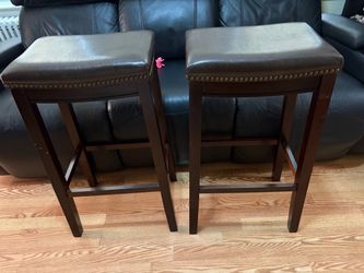 Set of 2 Brown Leather Bar Stools