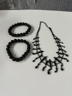 Black Beaded Choker Necklace and 2 stretchy bracelets
