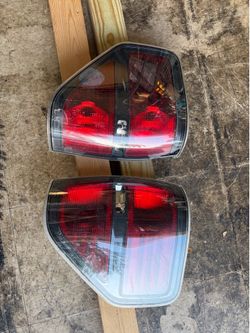 Ford f150 tail lights