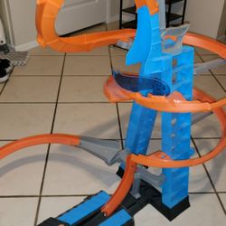 Hotwheels Track