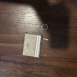 Coach mini skinny I’d case