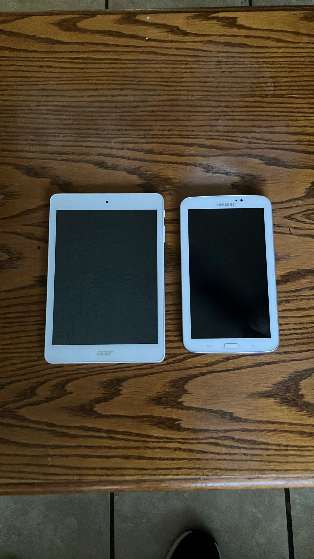 Samsung Galaxy Tablet + Acer Tablet (Great Condition)